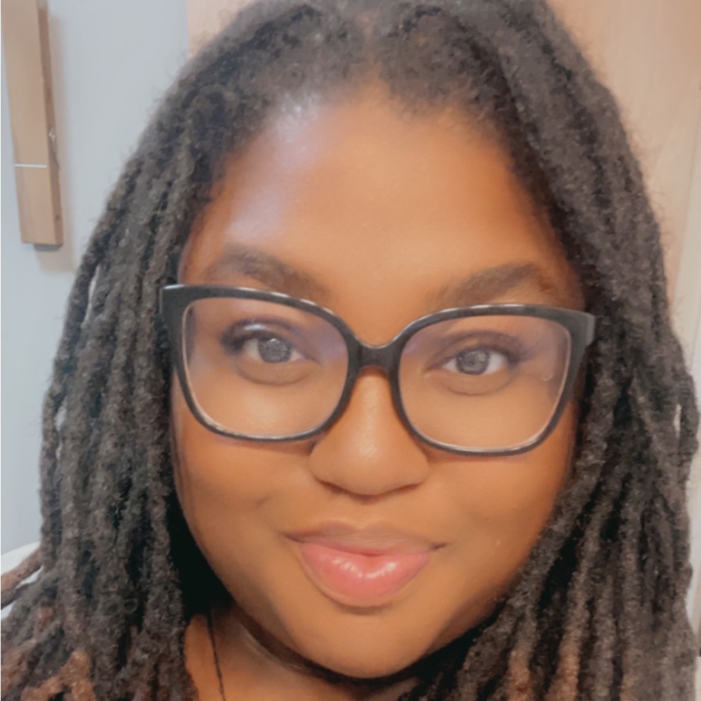 Meet your Posher, Dacia